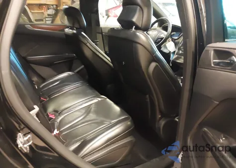 2017 Lincoln Mkc Select z USA, uszkodzony, nr VIN 5LMCJ2D94HUL61565